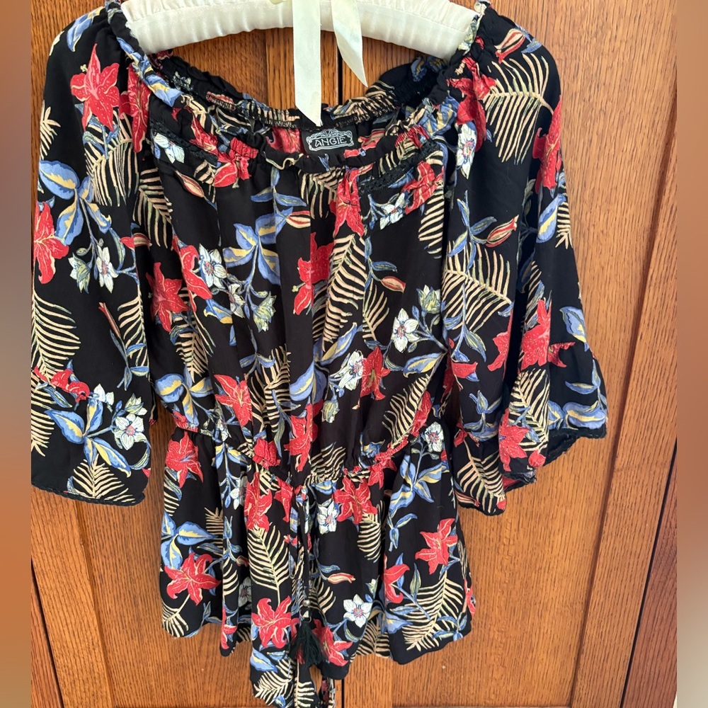 ANGIE~Boho Peasant Top~S Black Red Lilies Blue Flowers Lace Detail